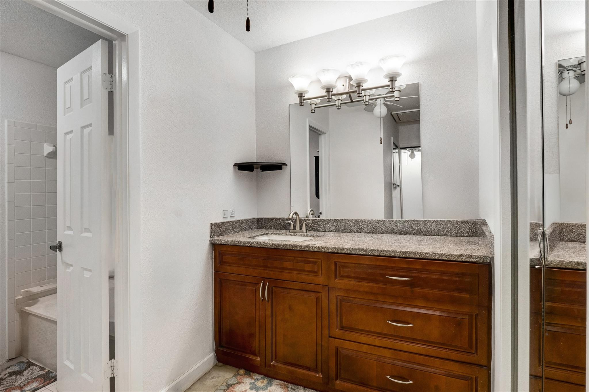 16131 Laurel #33, Weston FL 33326
