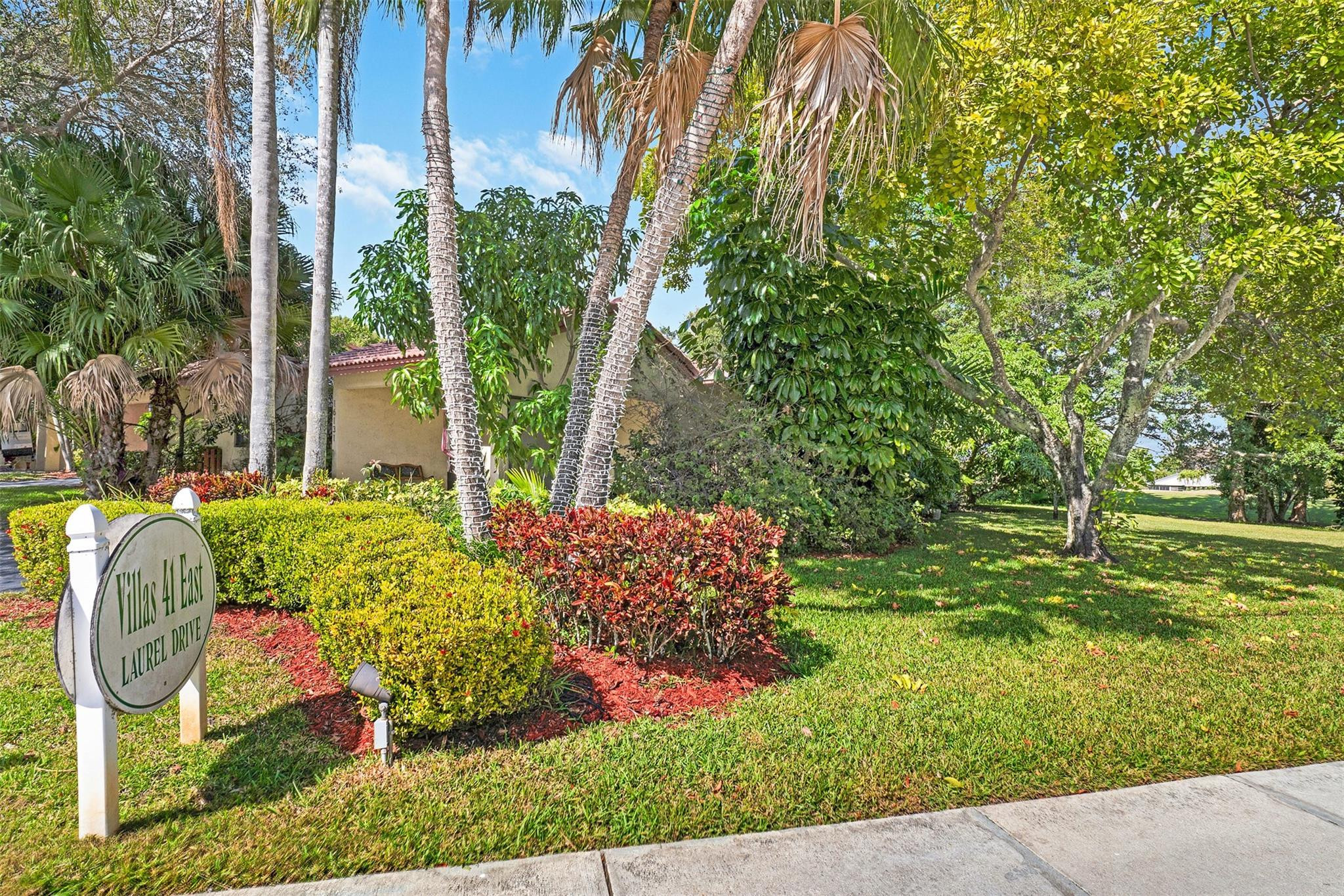 16131 Laurel #33, Weston FL 33326