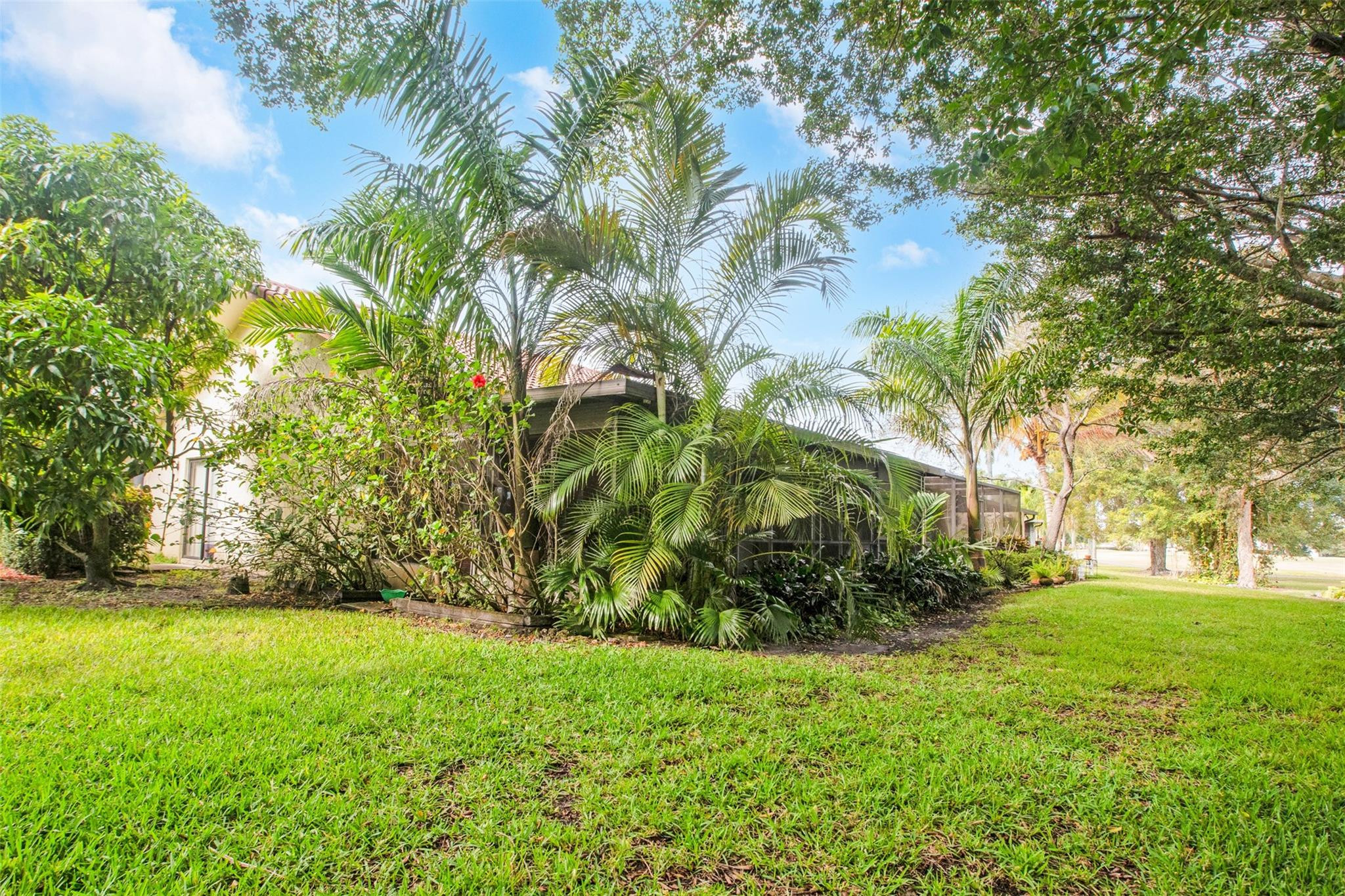 16131 Laurel #33, Weston FL 33326
