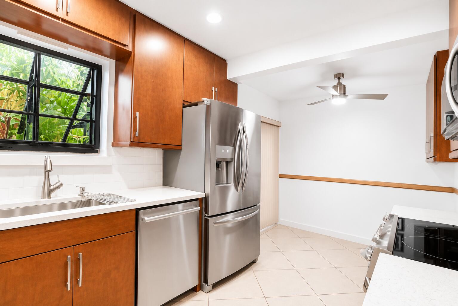 16131 Laurel #33, Weston FL 33326