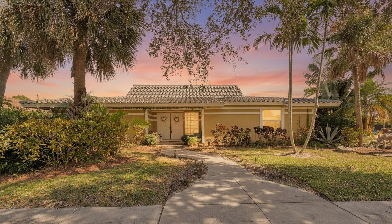 1698 SW 7th, Boca Raton FL 33486
