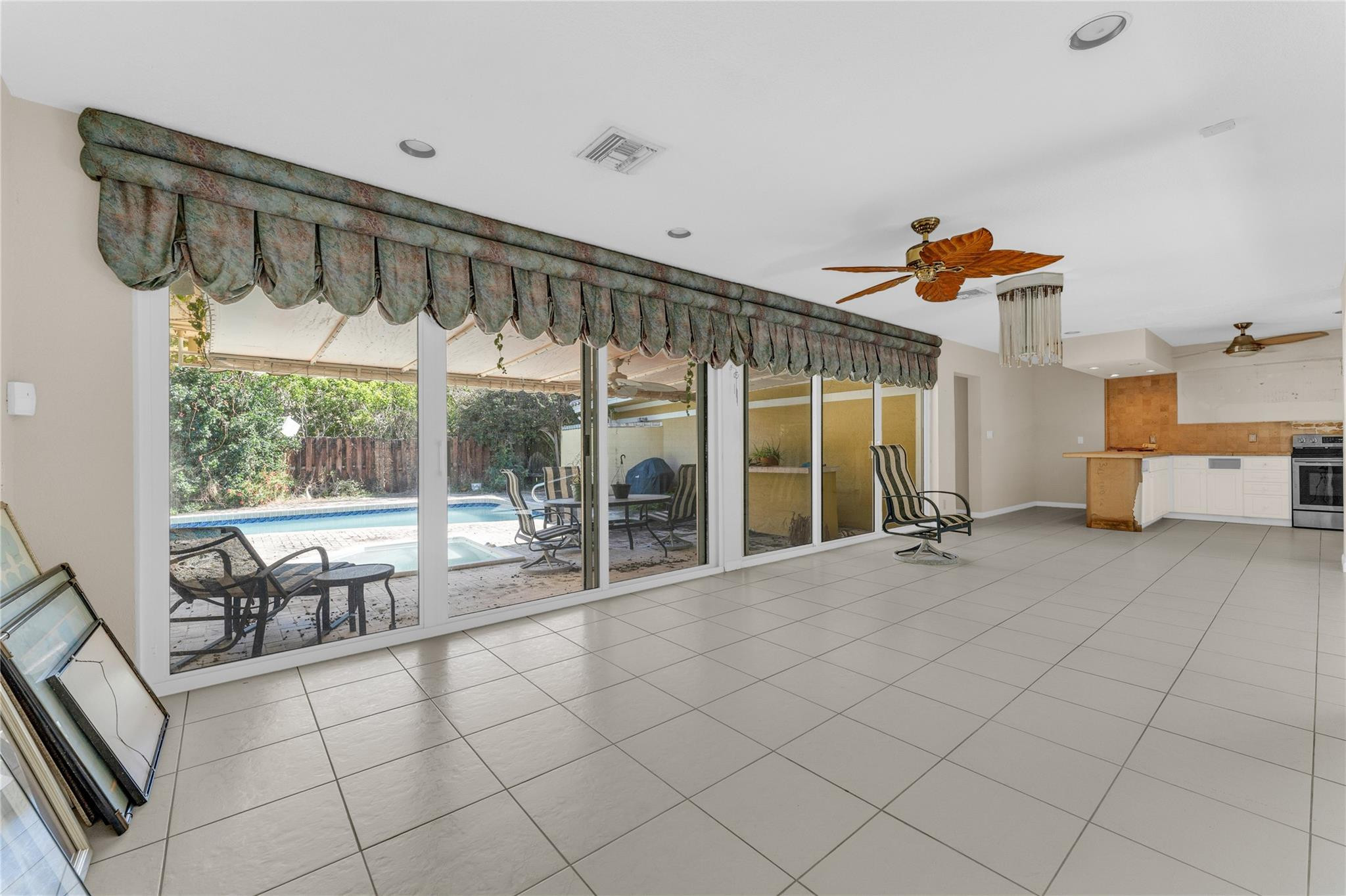 1698 SW 7th, Boca Raton FL 33486