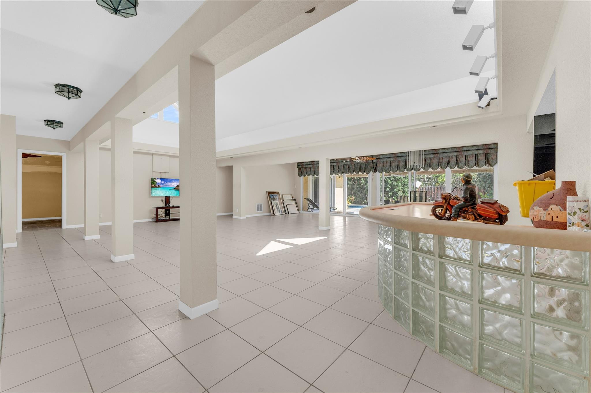 1698 SW 7th, Boca Raton FL 33486