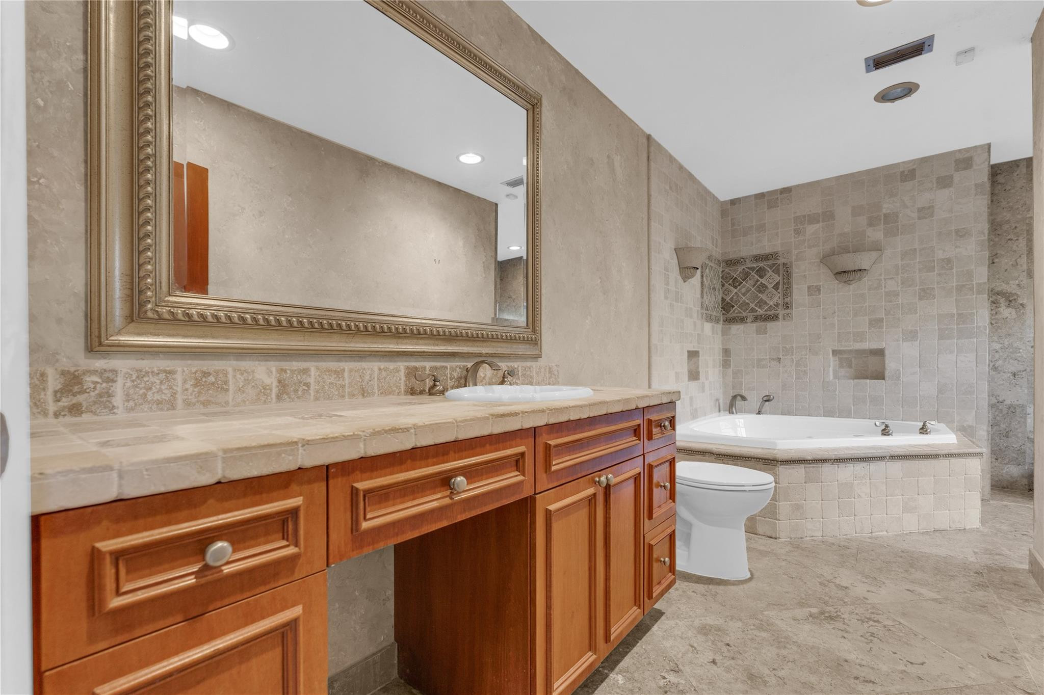 1698 SW 7th, Boca Raton FL 33486