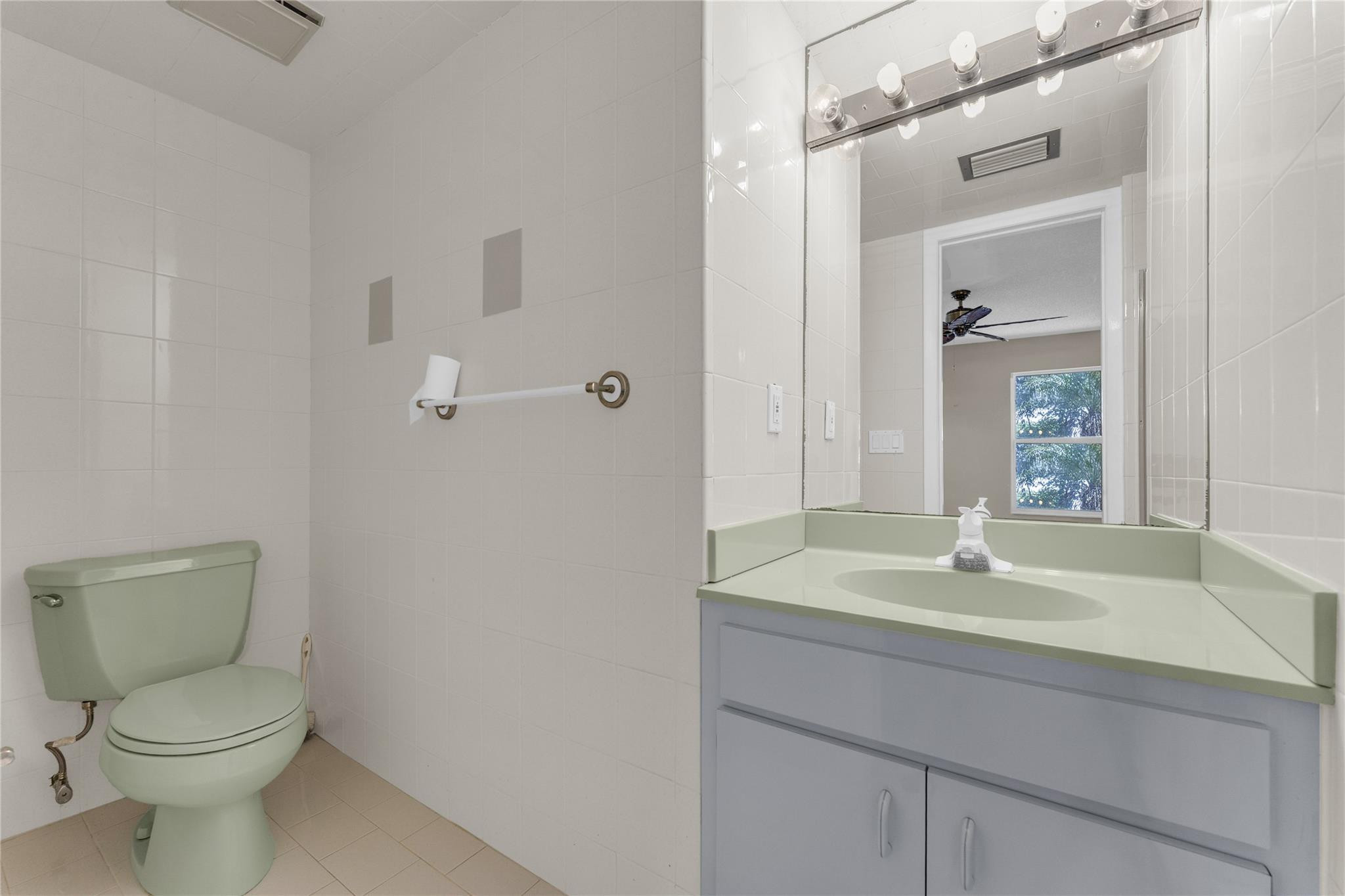 1698 SW 7th, Boca Raton FL 33486
