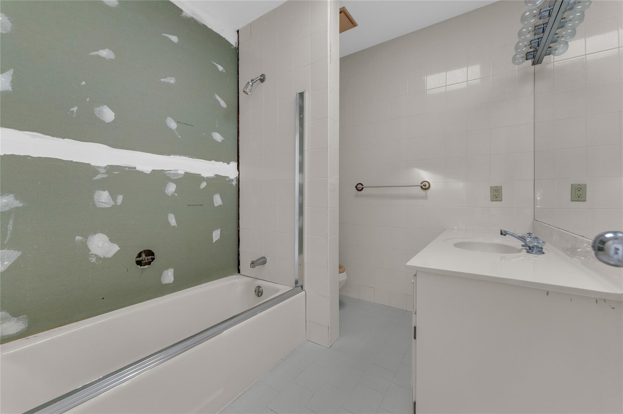 1698 SW 7th, Boca Raton FL 33486