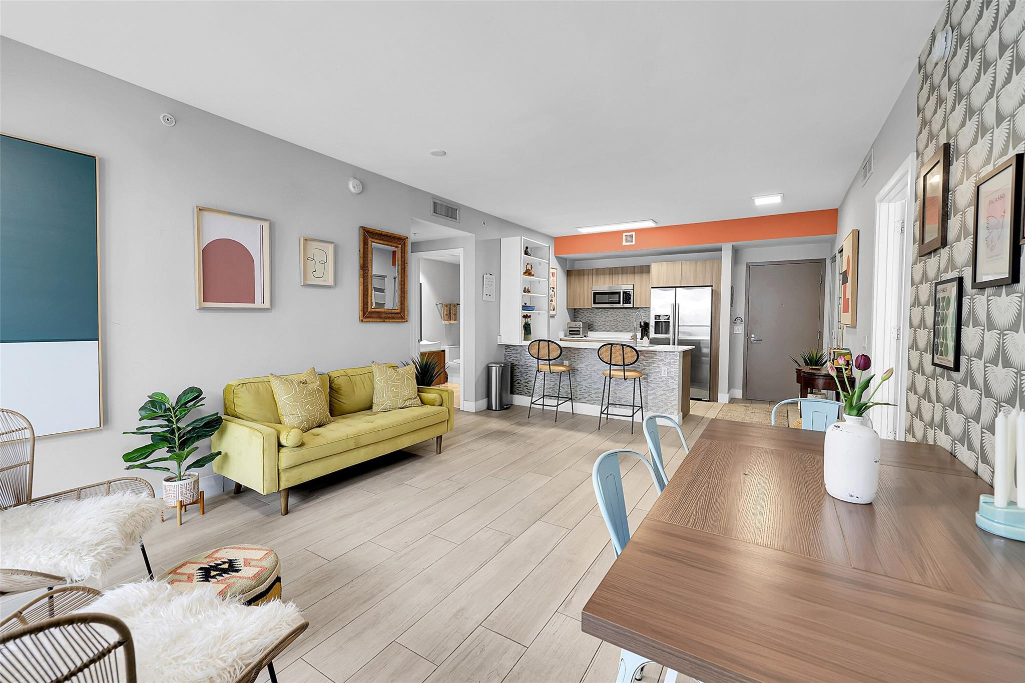 201 SW 17th #602, Miami FL 33129