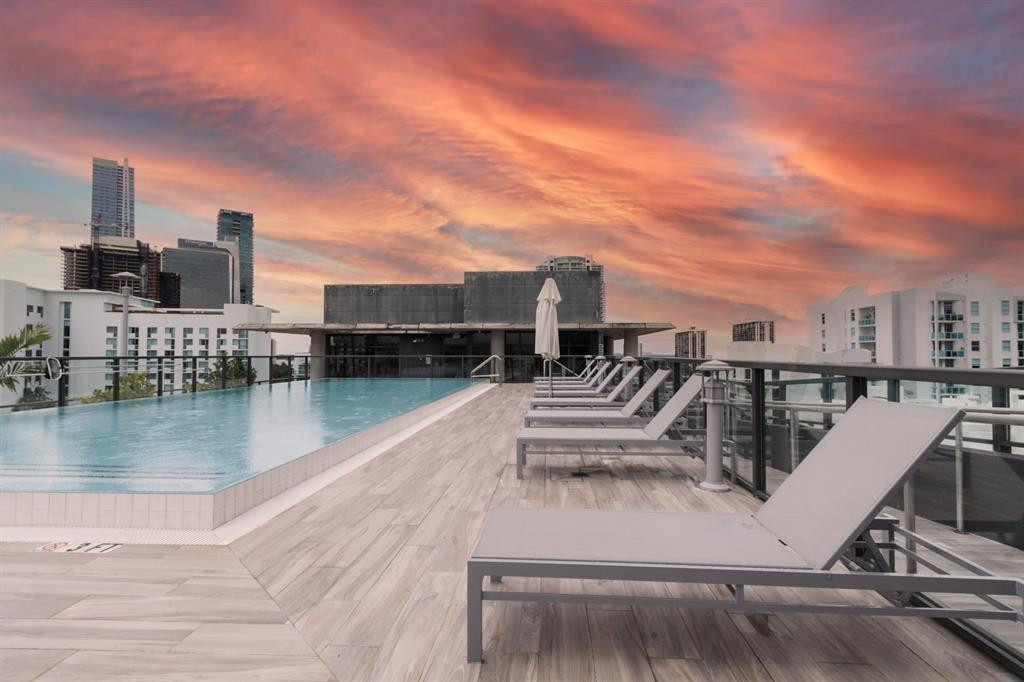 201 SW 17th #602, Miami FL 33129