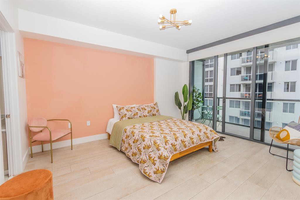 201 SW 17th #602, Miami FL 33129