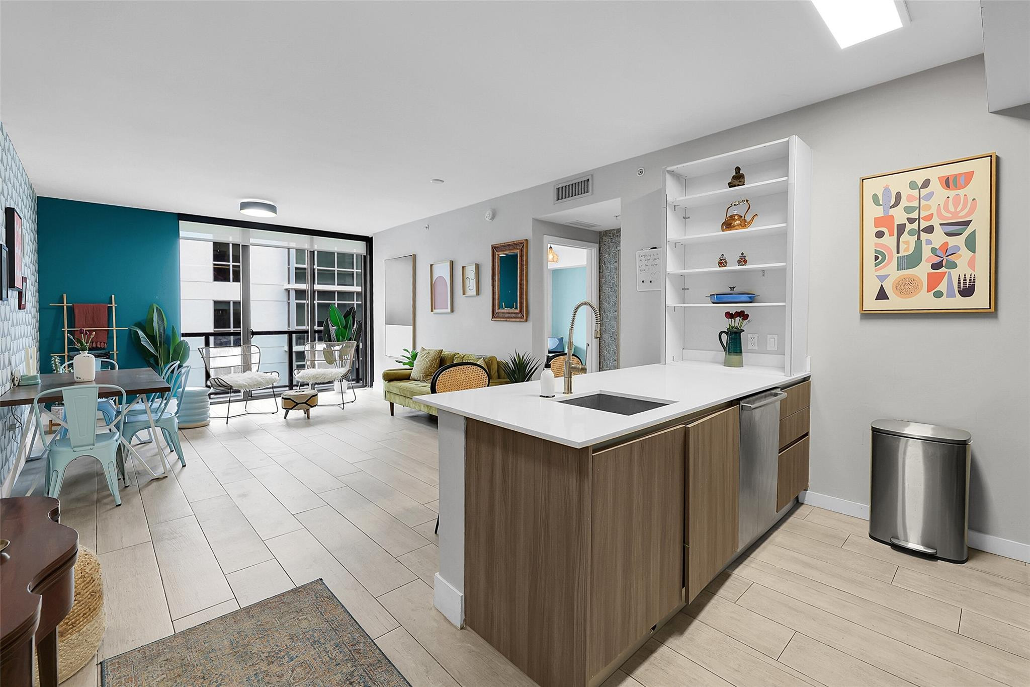 201 SW 17th #602, Miami FL 33129