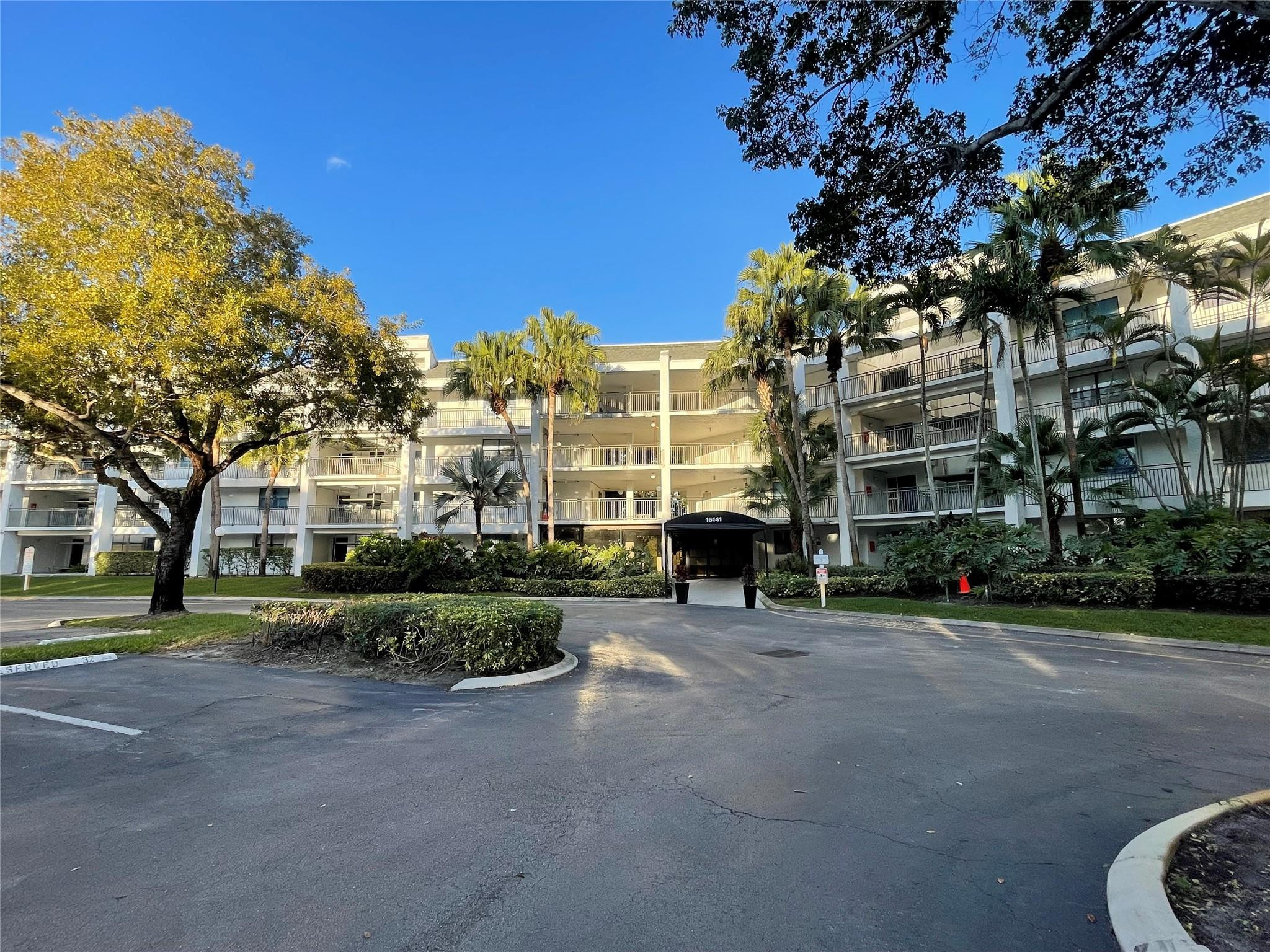 16141 Blatt, Weston FL 33326