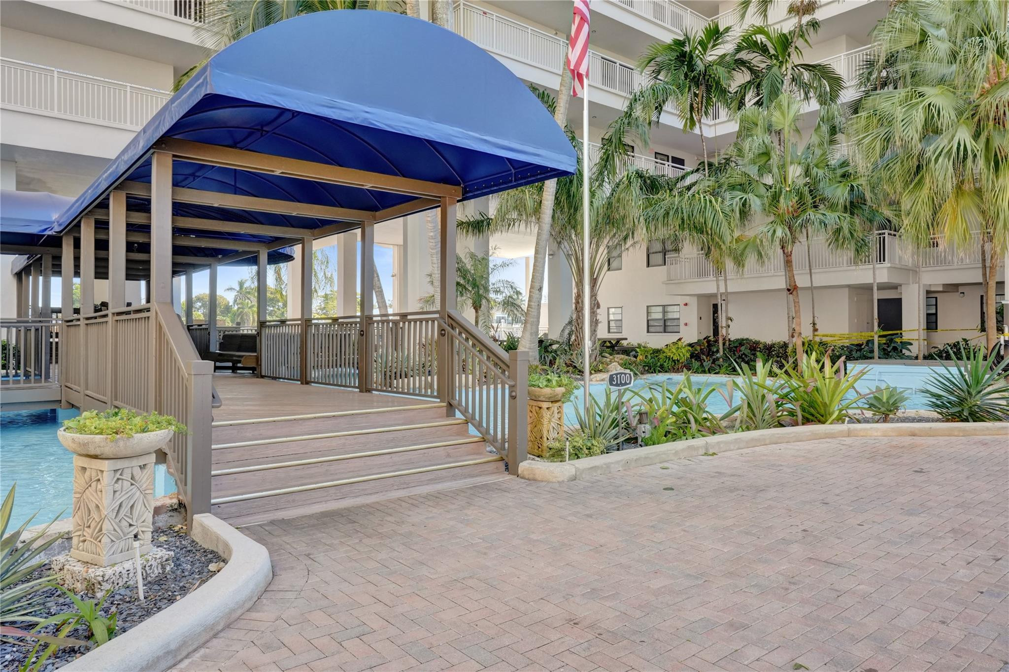 3100 NE 48th #713, Fort Lauderdale FL 33308