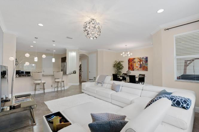 2086 Foxtail View, West Palm Beach FL 33411