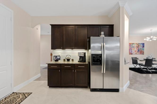 2086 Foxtail View, West Palm Beach FL 33411