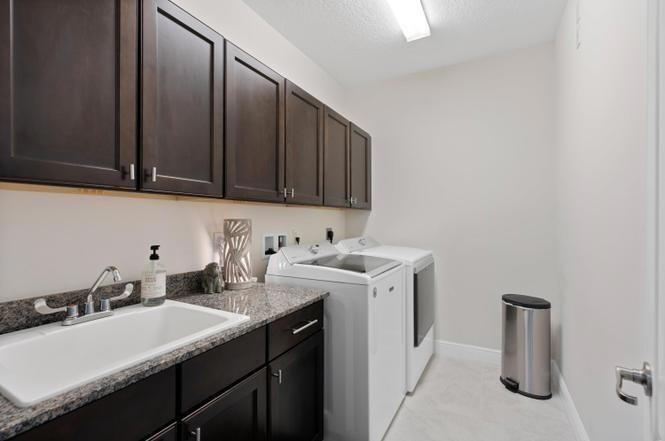 2086 Foxtail View, West Palm Beach FL 33411