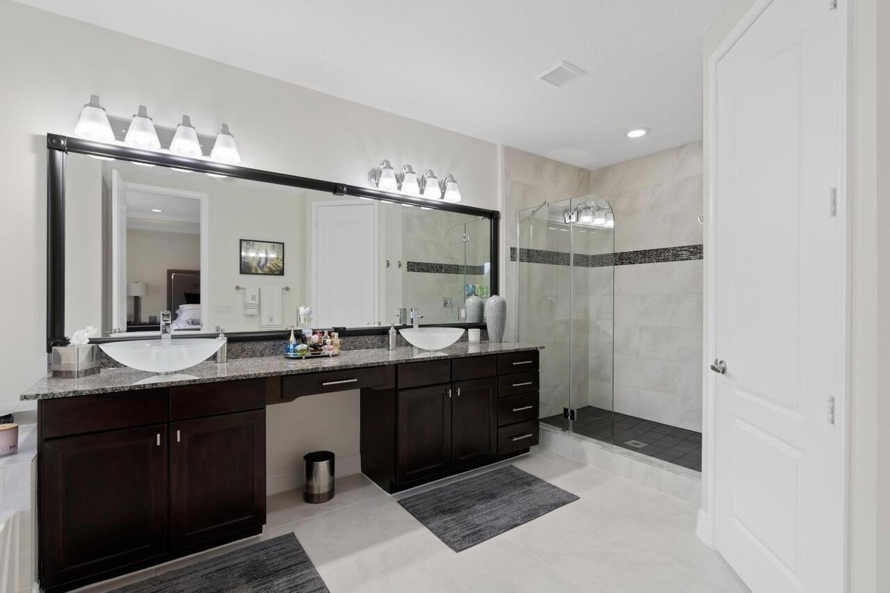 2086 Foxtail View, West Palm Beach FL 33411