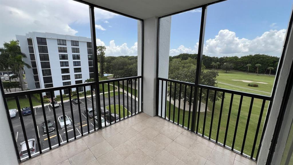 7835 Lakeside #961, Boca Raton FL 33434