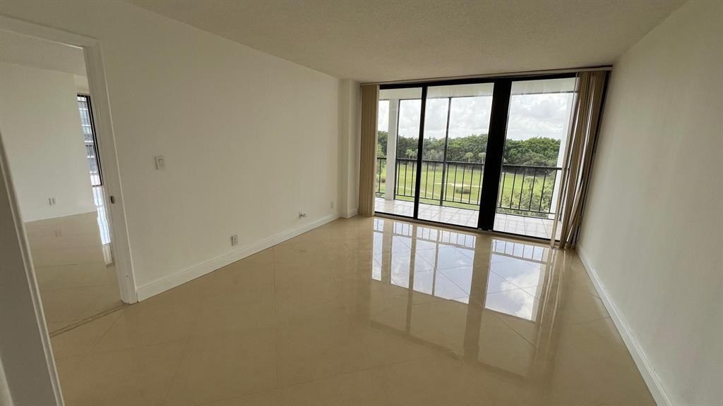 7835 Lakeside #961, Boca Raton FL 33434