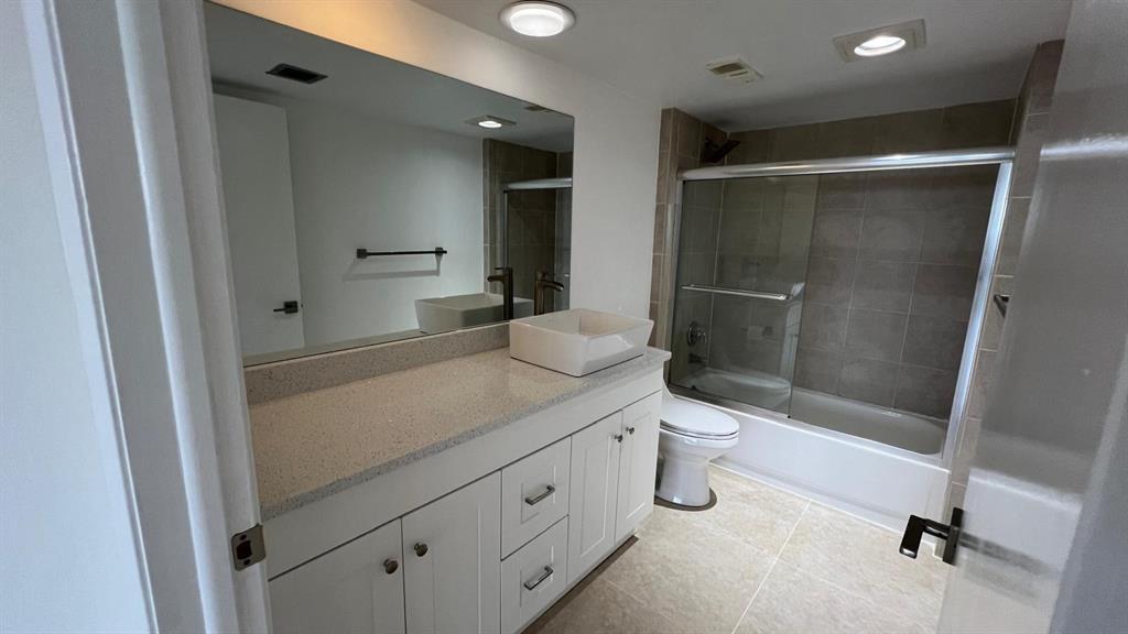 7835 Lakeside #961, Boca Raton FL 33434
