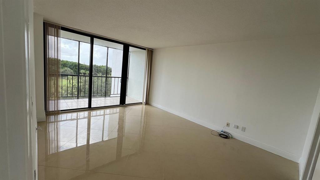 7835 Lakeside #961, Boca Raton FL 33434