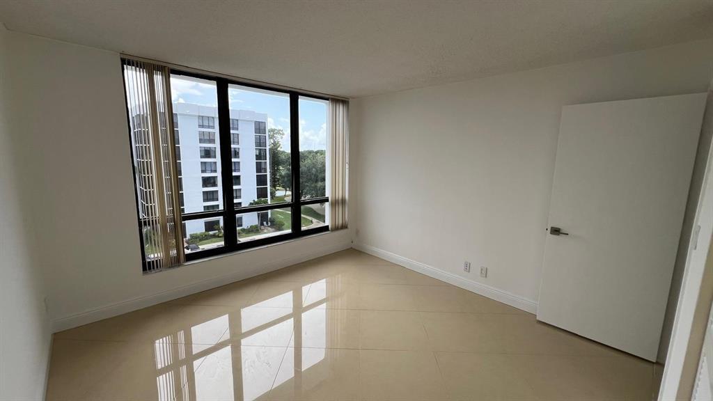 7835 Lakeside #961, Boca Raton FL 33434