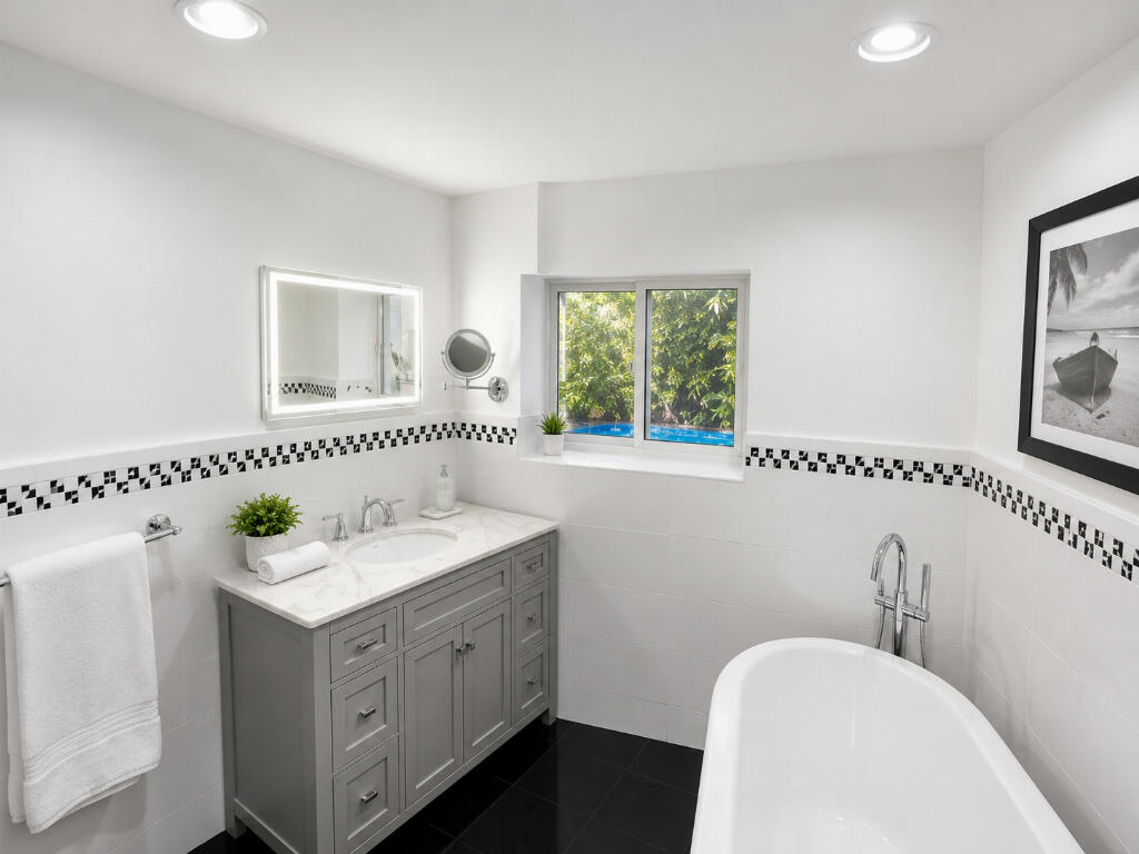 2200 NE 32nd, Fort Lauderdale FL 33305