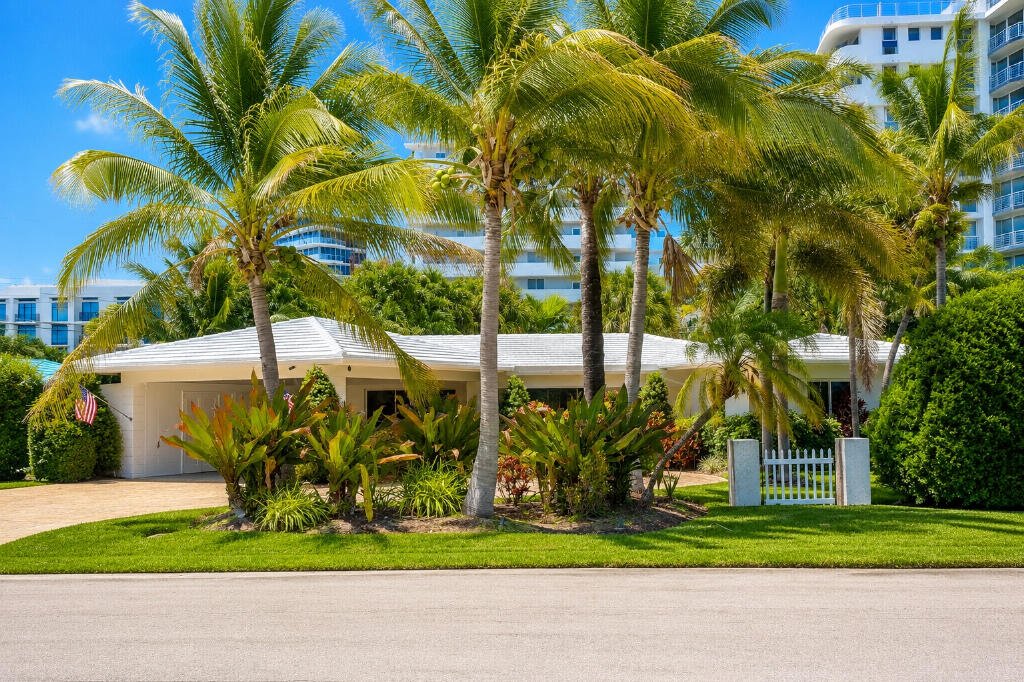 2200 NE 32nd, Fort Lauderdale FL 33305