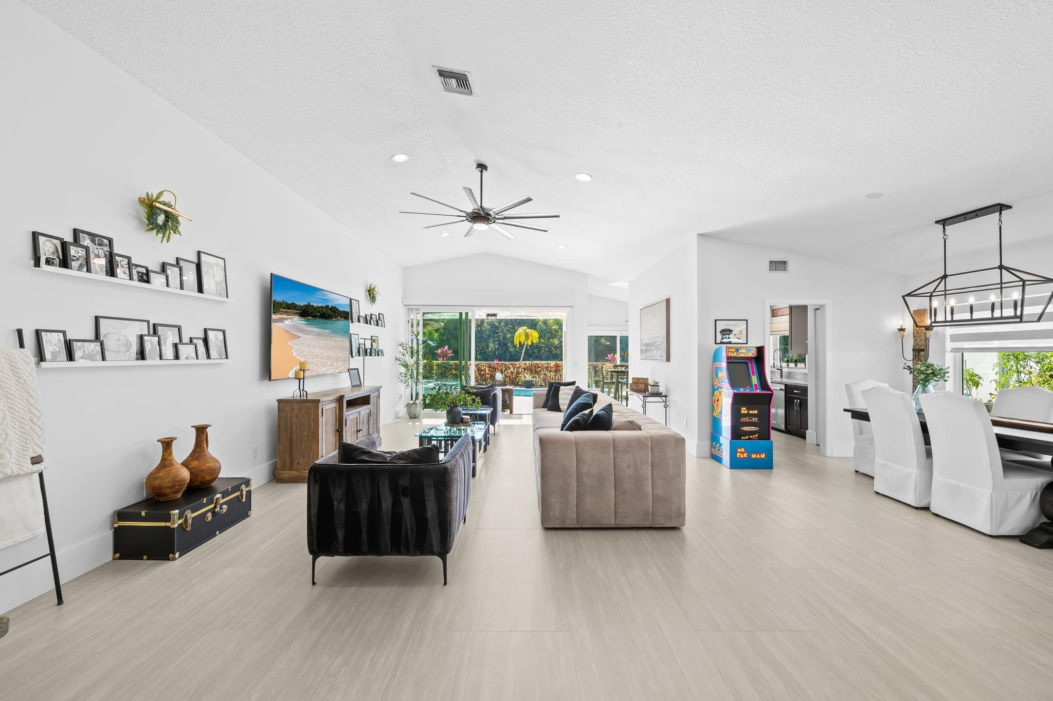 11108 Clover Leaf, Boca Raton FL 33428