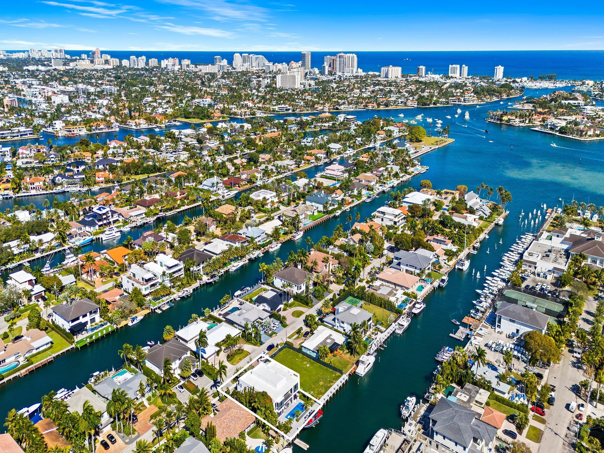 1528 SE 11th, Fort Lauderdale FL 33316