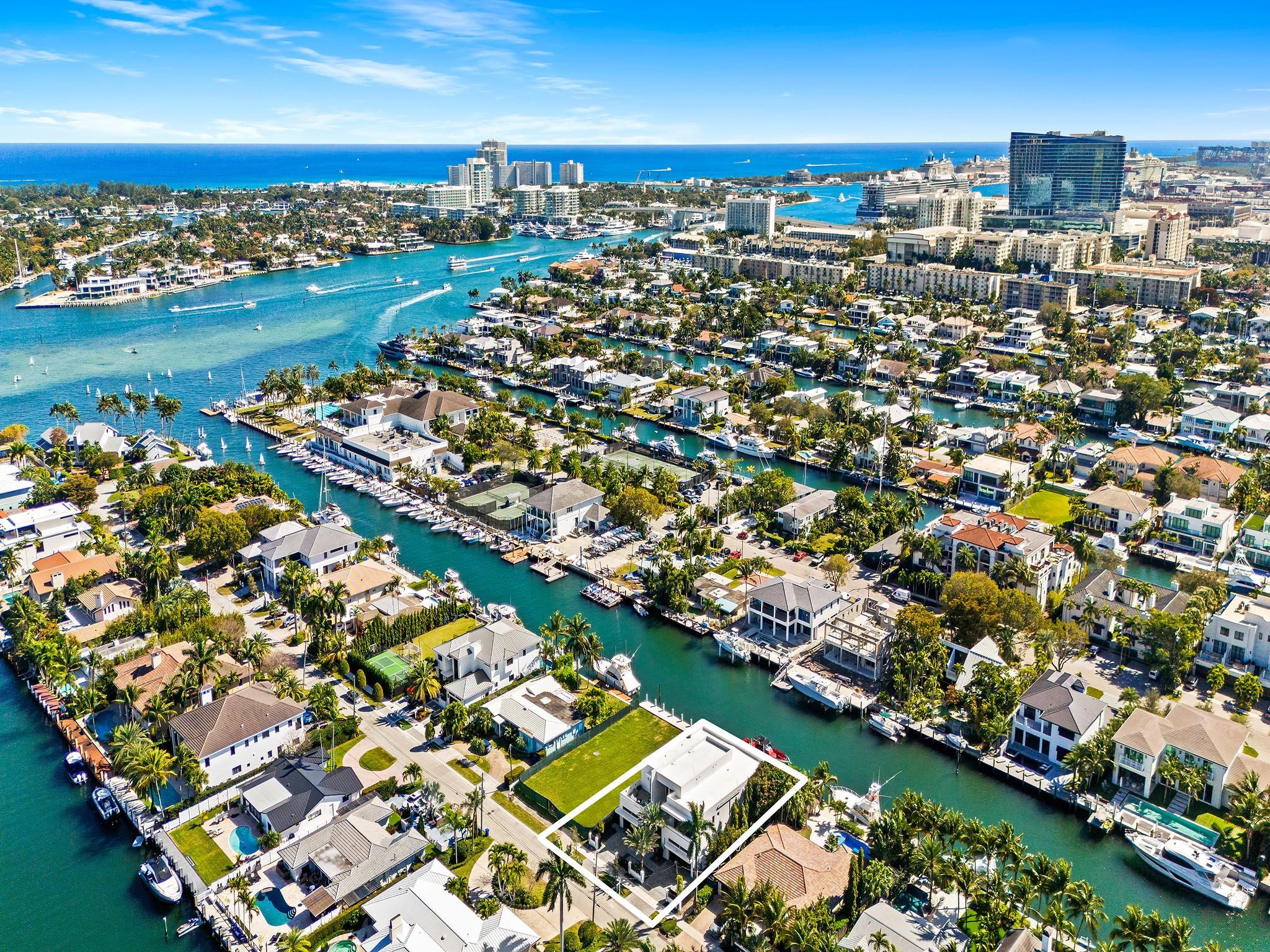 1528 SE 11th, Fort Lauderdale FL 33316