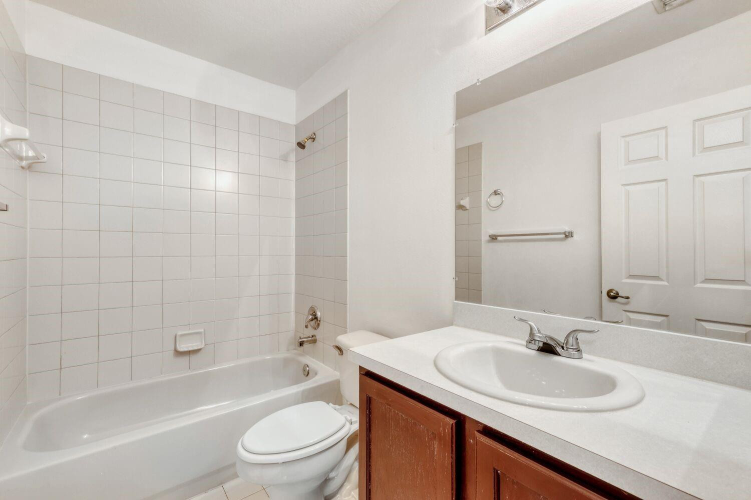 6108 Whalton, West Palm Beach FL 33411