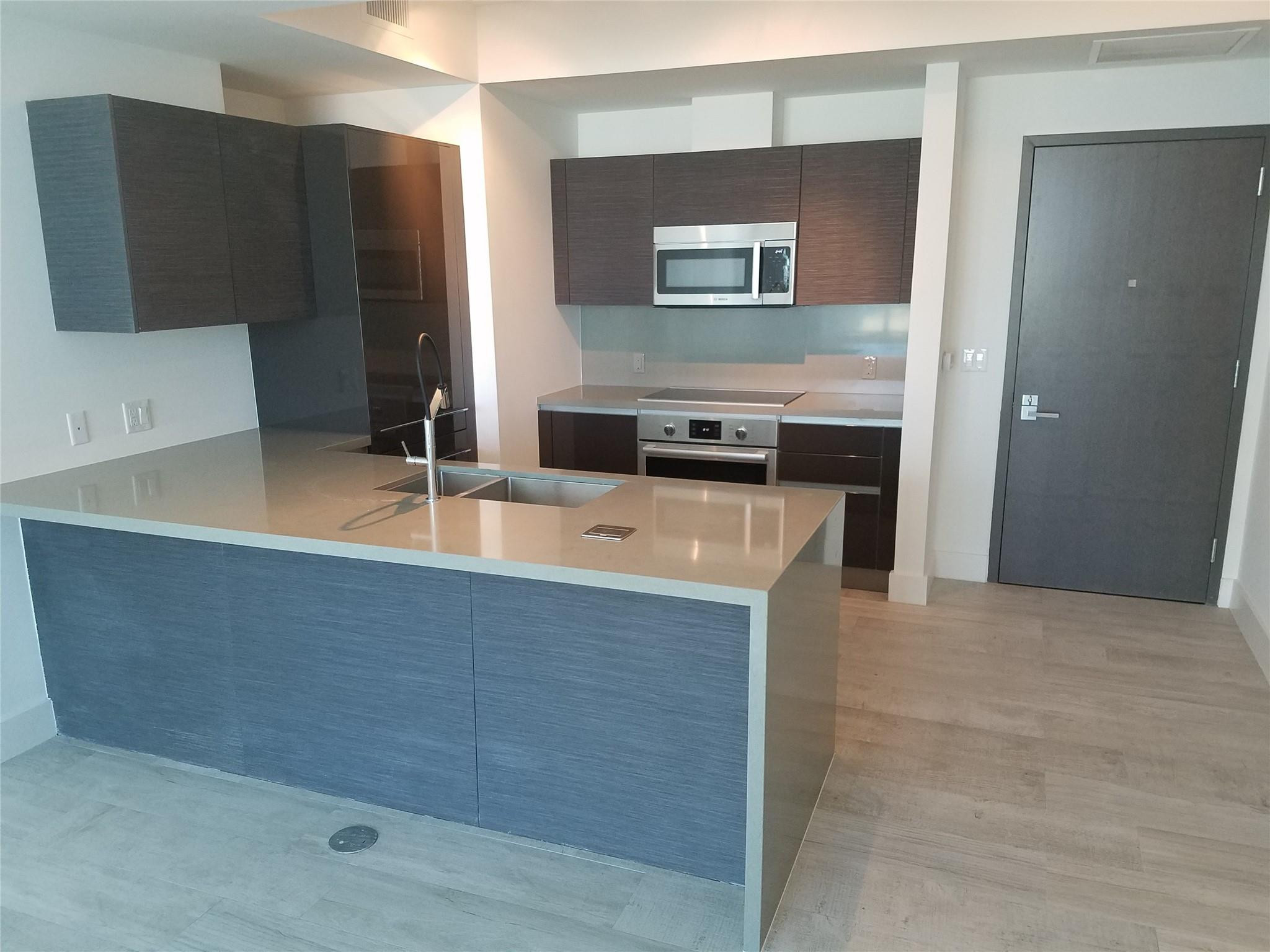 1080 Brickell #2404, Miami FL 33131