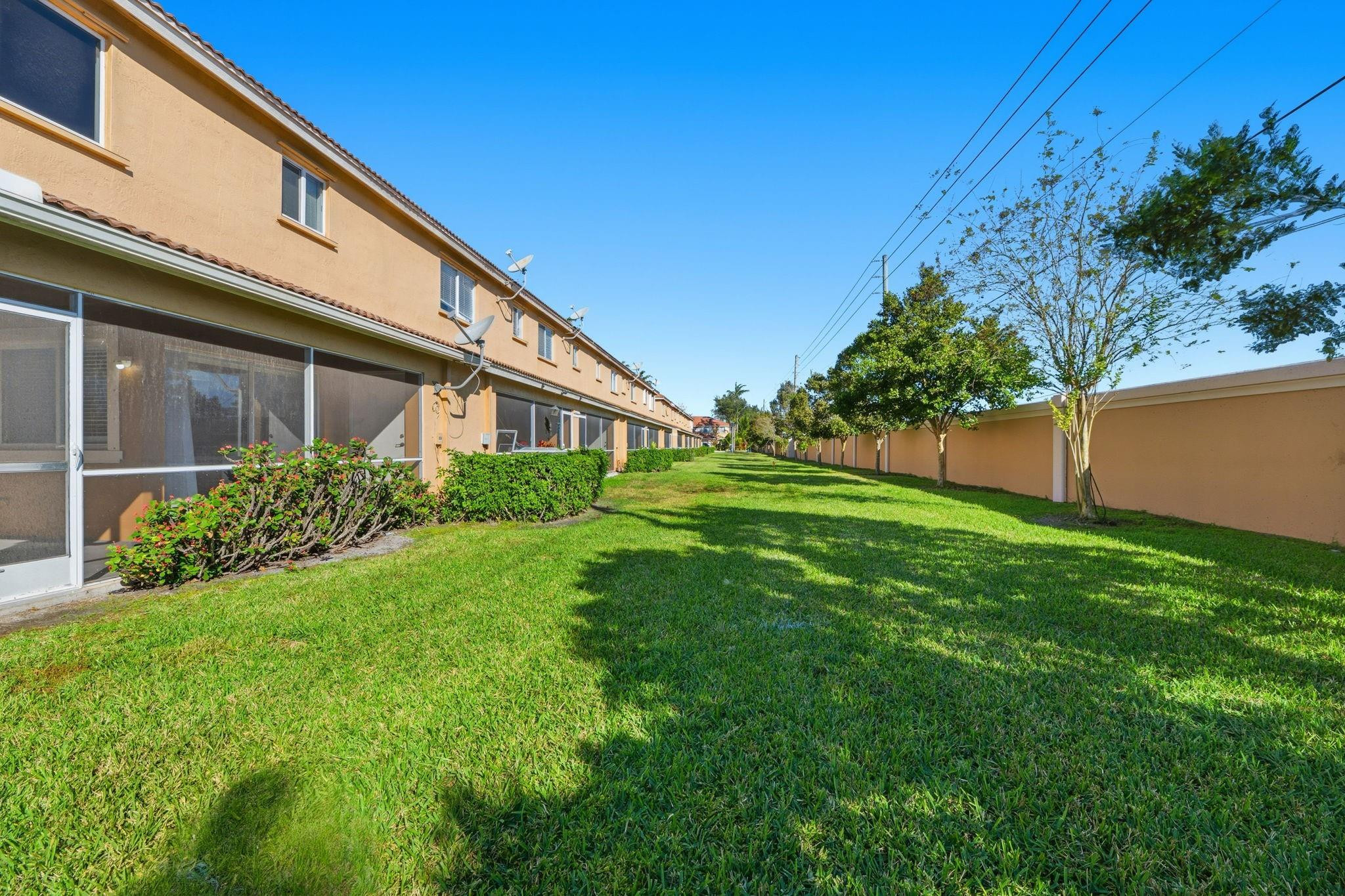 3064 Waddell, West Palm Beach FL 33411