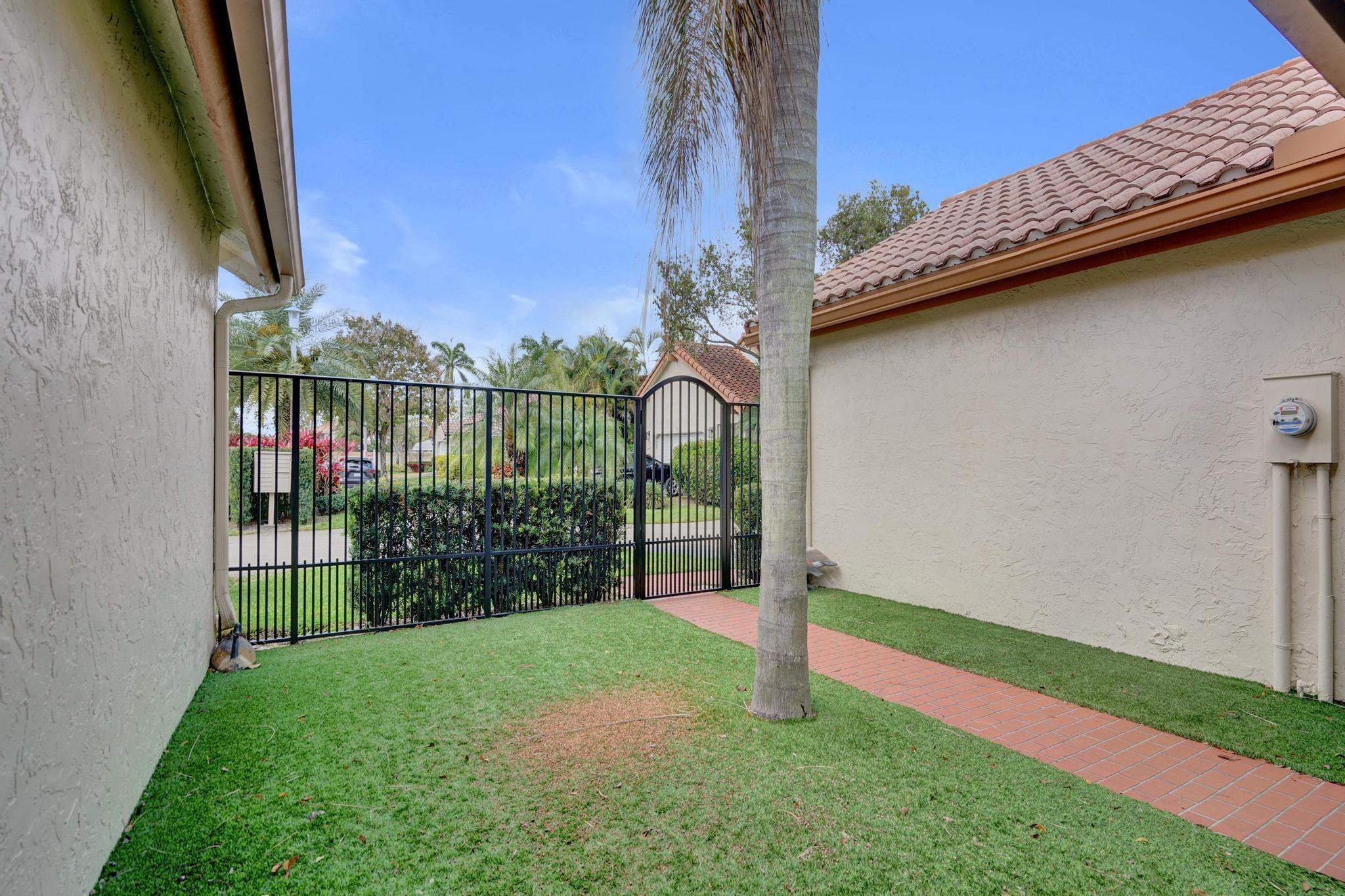 23417 Water, Boca Raton FL 33486