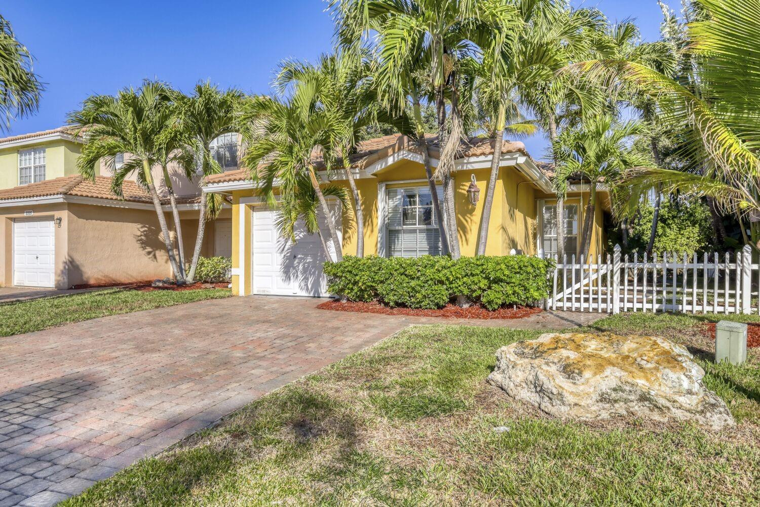 3339 Blue Fin, West Palm Beach FL 33411