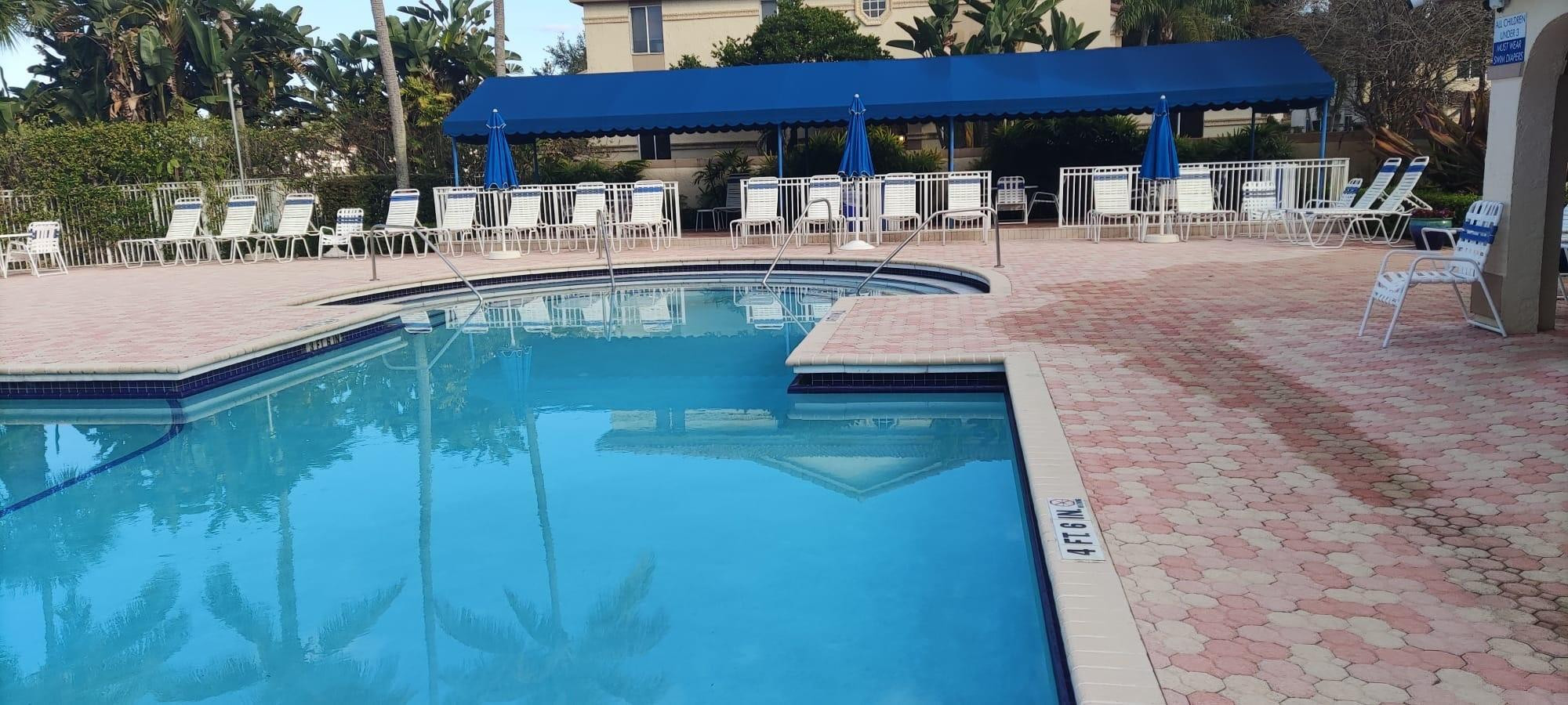 6711 Via Regina, Boca Raton FL 33433