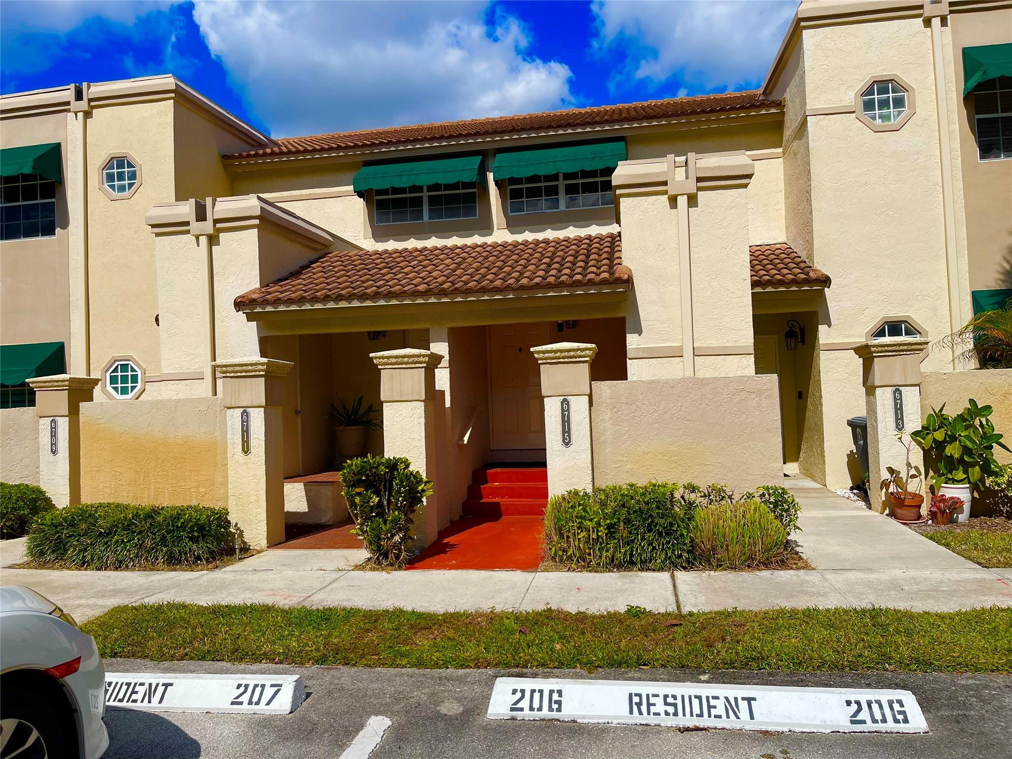 6711 Via Regina, Boca Raton FL 33433