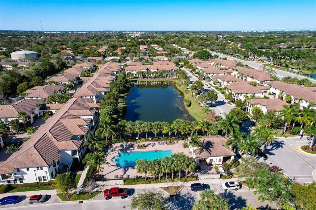 4680 Mimosa #810, Coconut Creek FL 33073