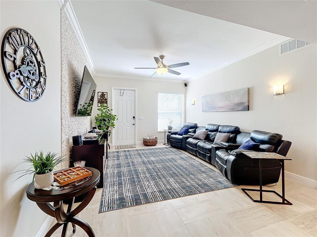 4680 Mimosa #810, Coconut Creek FL 33073