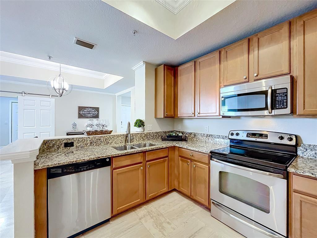 4680 Mimosa #810, Coconut Creek FL 33073