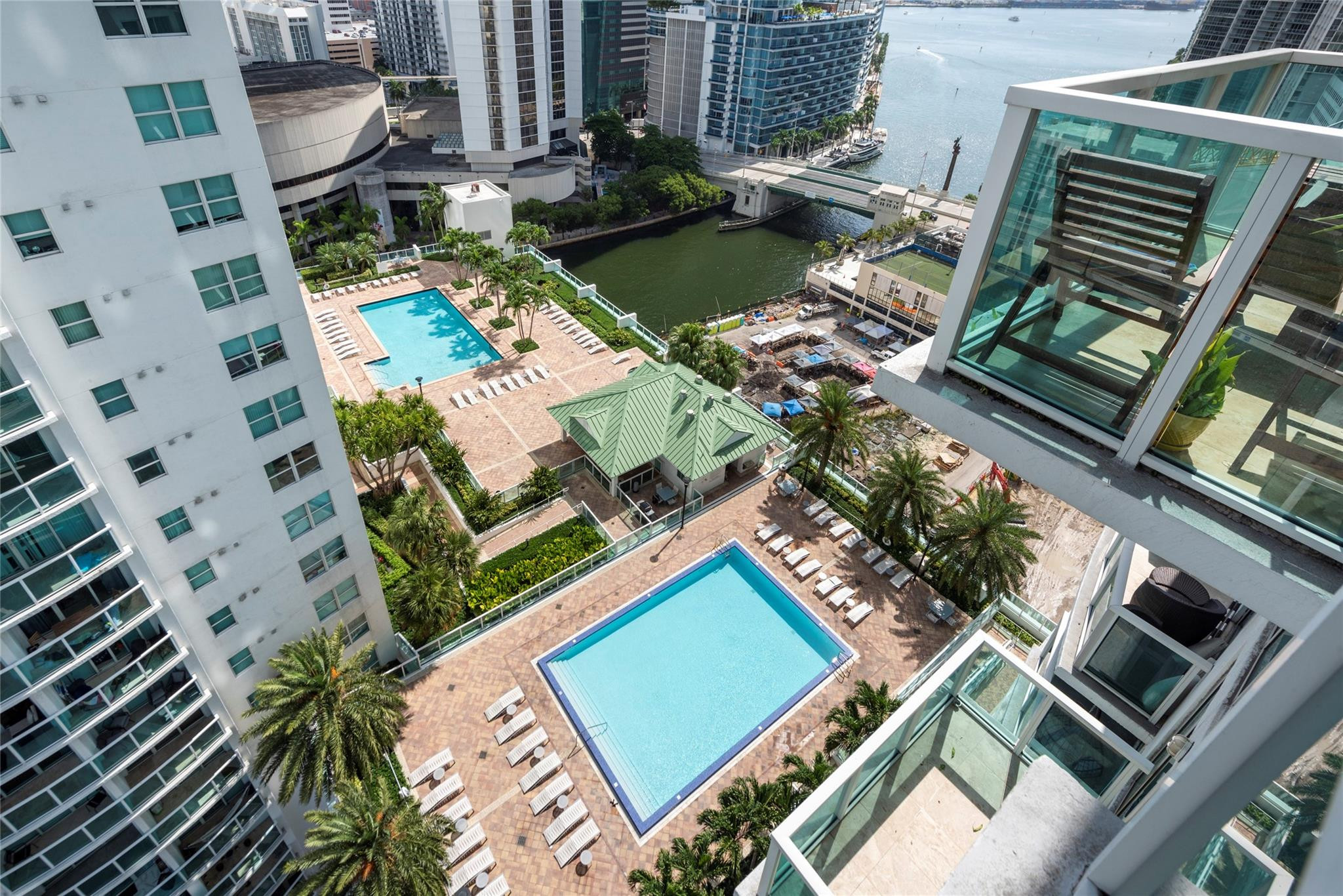 41 SE 5th #1315, Miami FL 33131