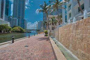 41 SE 5th #1315, Miami FL 33131