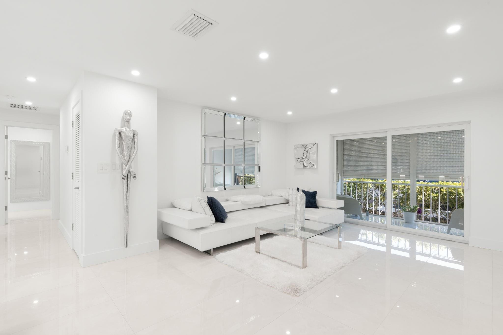 6395 Bay Club #2, Fort Lauderdale FL 33308