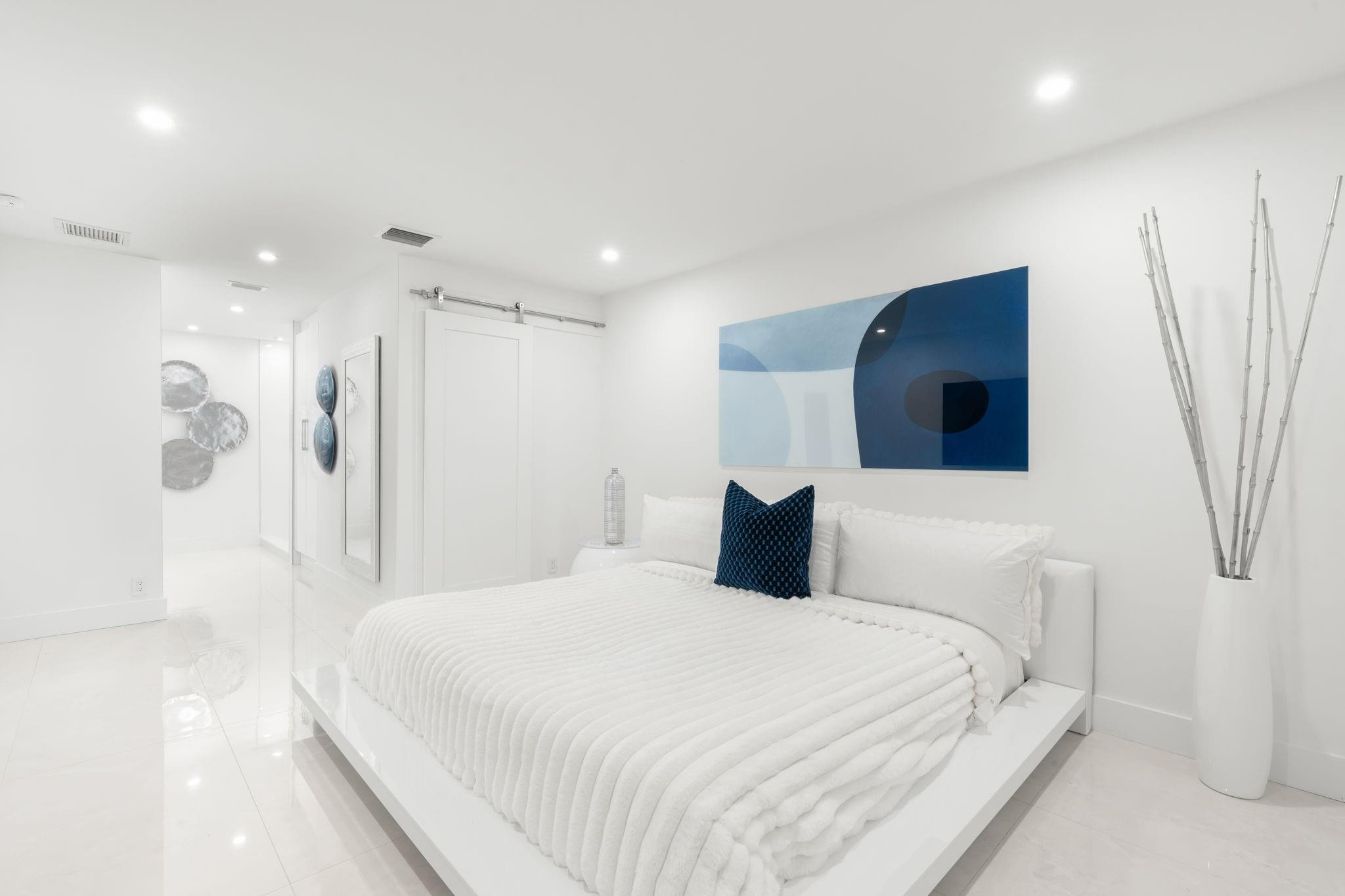 6395 Bay Club #2, Fort Lauderdale FL 33308
