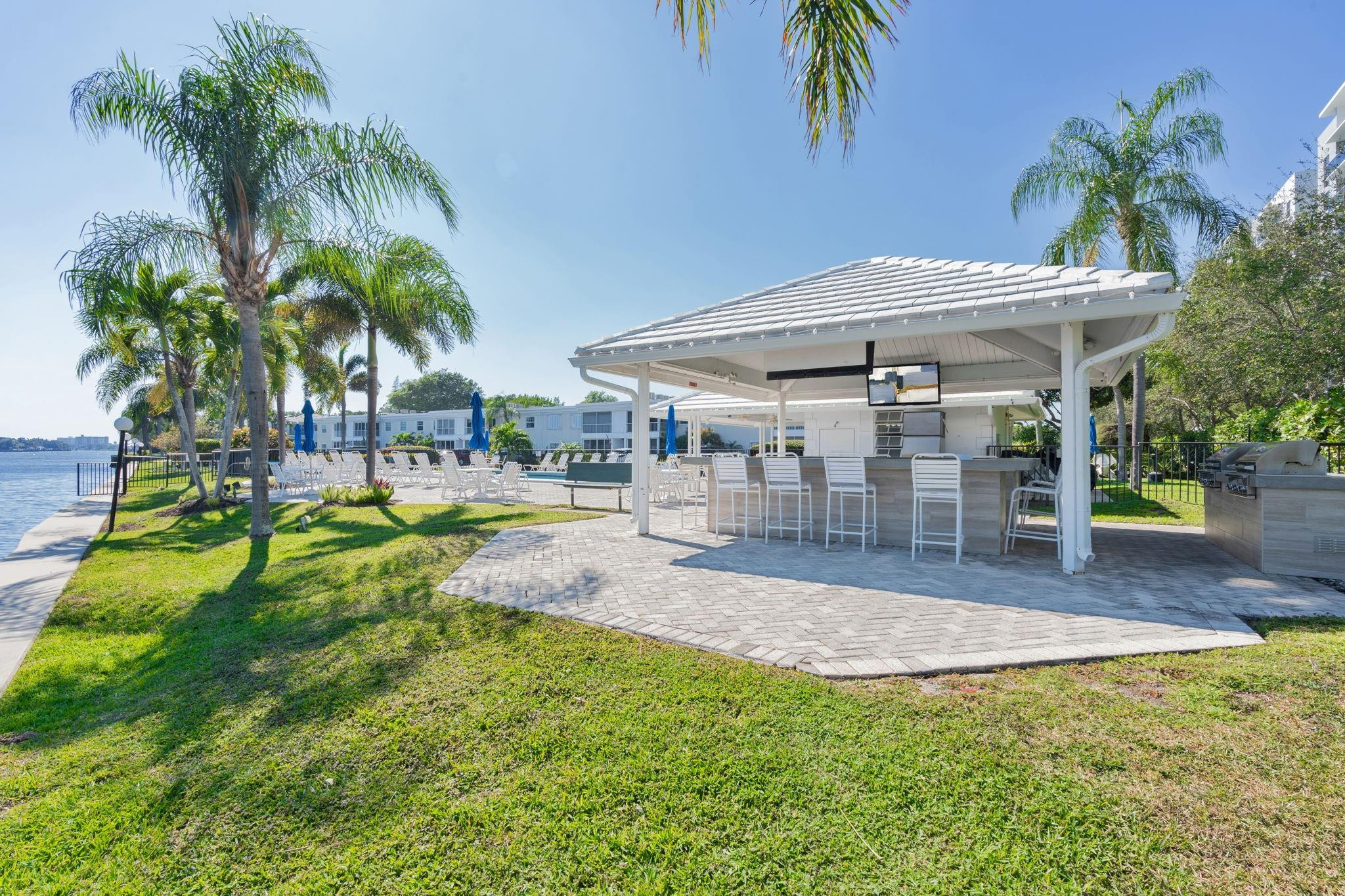 6395 Bay Club #2, Fort Lauderdale FL 33308