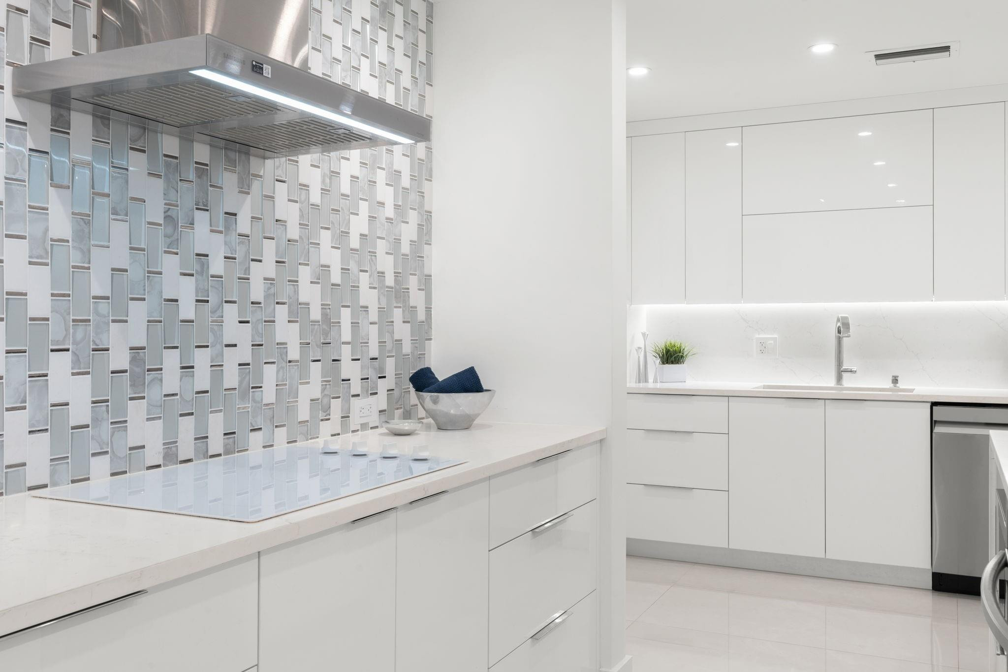 6395 Bay Club #2, Fort Lauderdale FL 33308