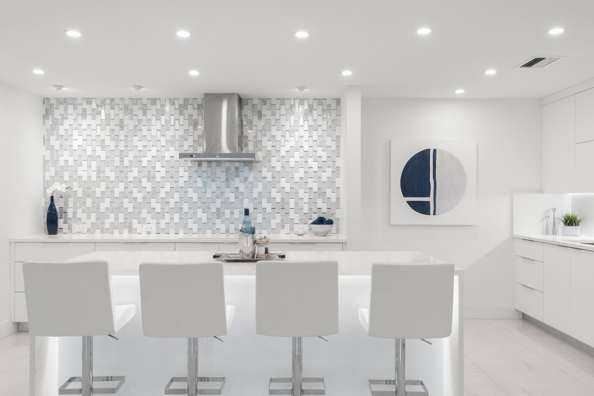 6395 Bay Club #2, Fort Lauderdale FL 33308