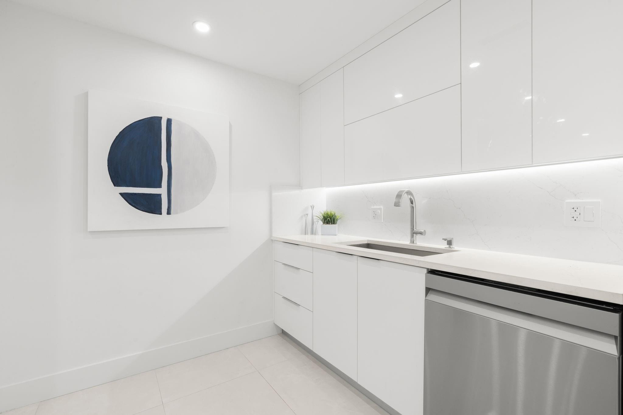 6395 Bay Club #2, Fort Lauderdale FL 33308