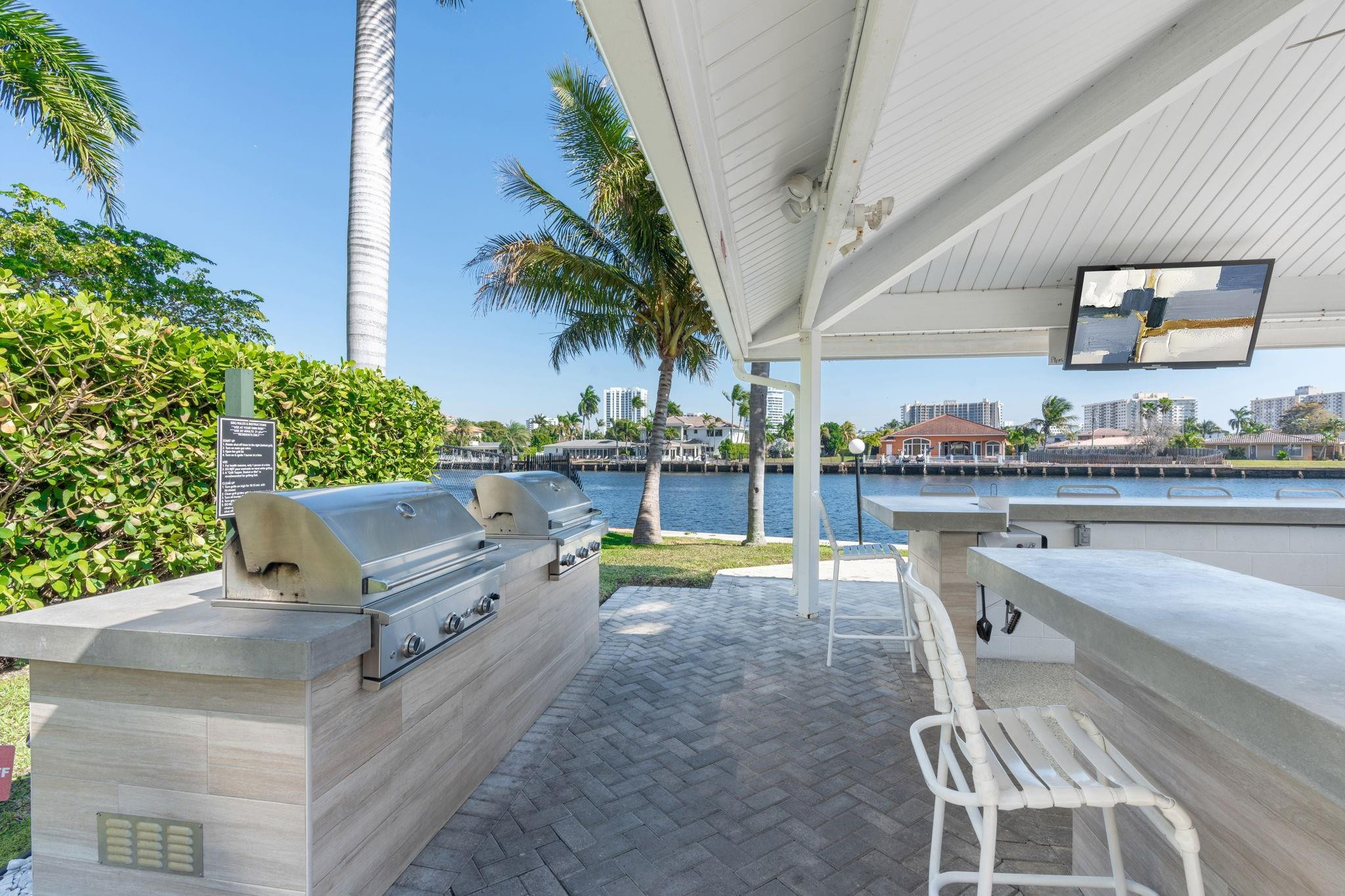 6395 Bay Club #2, Fort Lauderdale FL 33308