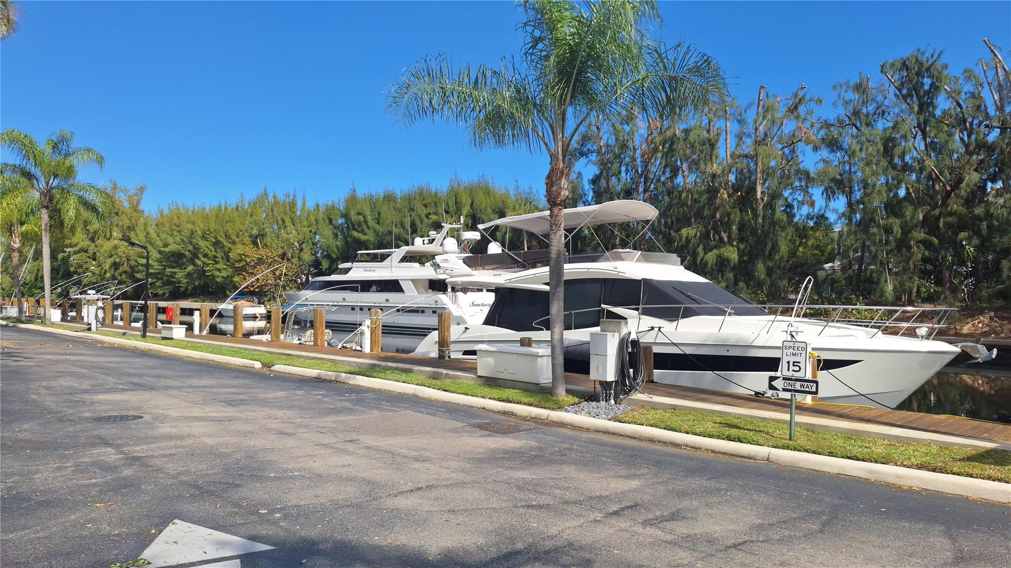 6395 Bay Club #2, Fort Lauderdale FL 33308